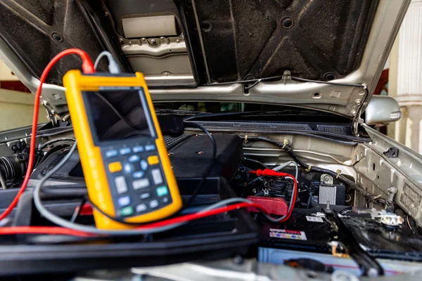 Pruebas con osciloscopio automotriz